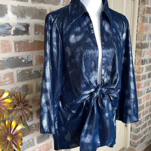 MISHCA Shimmer Reptile Print Tie Front Jacket Size Large - Picture 2 of 10